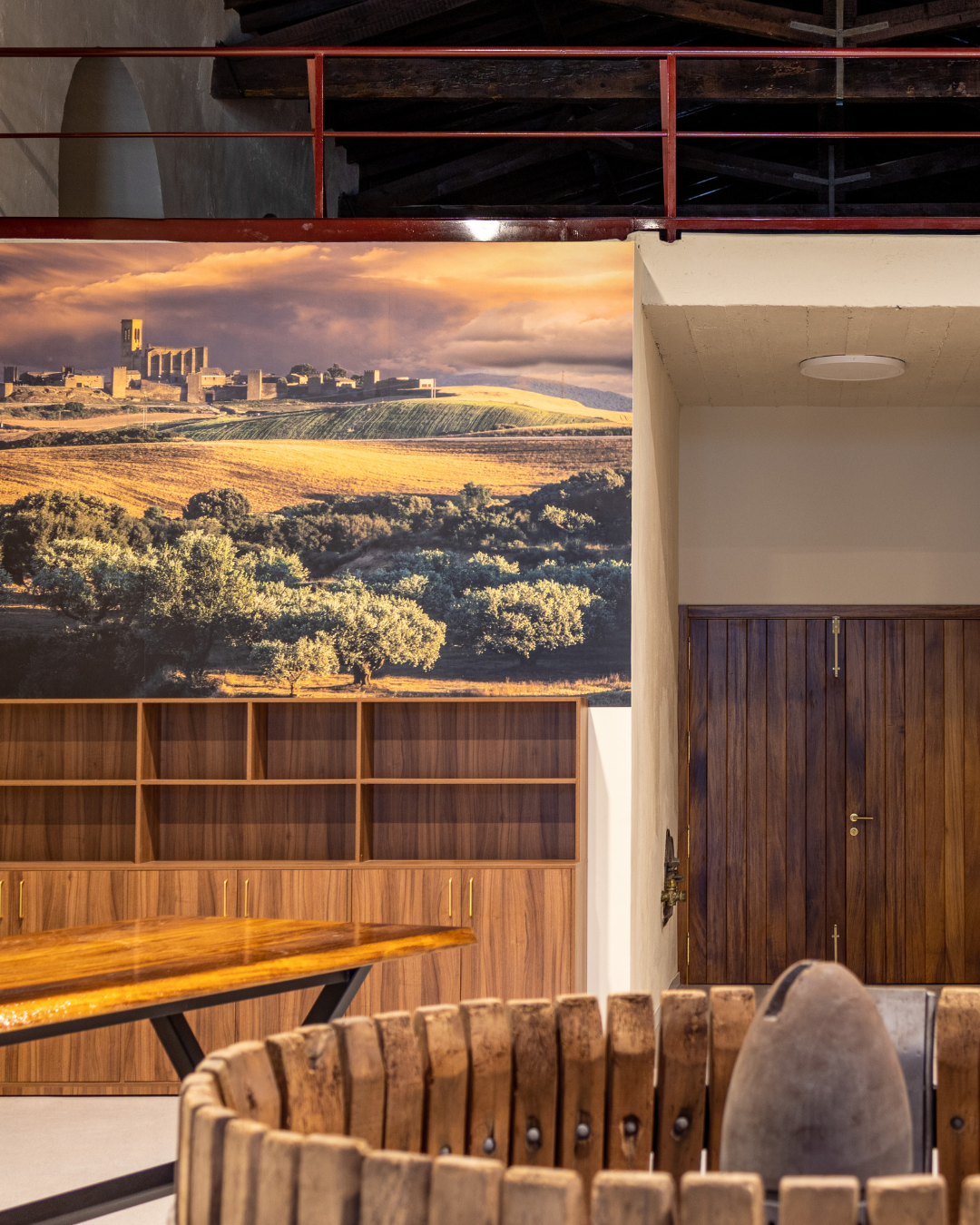 Visita a la bodega con cata y degustación local